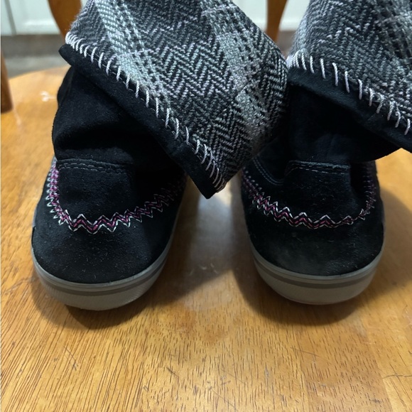 Women’s Timberland Winter Boots - Picture 3 of 5